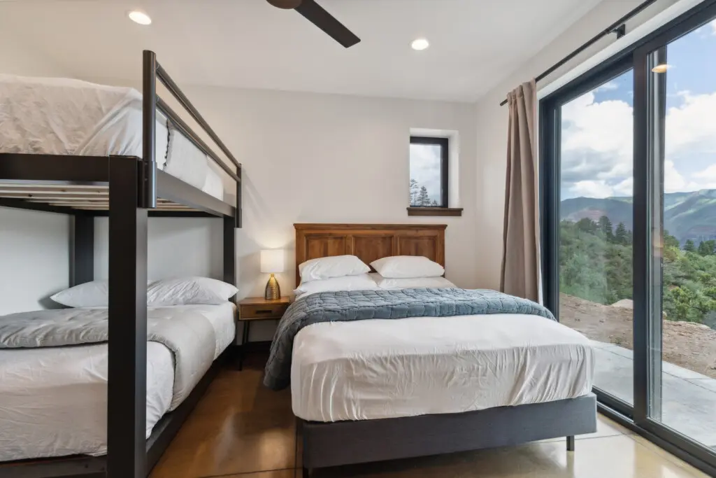 Starlight Bunkroom